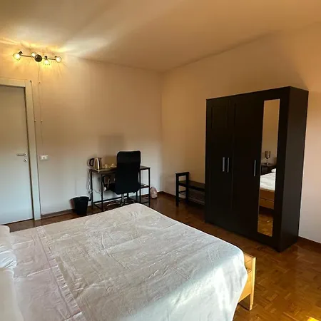 Noi 2 Bed & Breakfast *